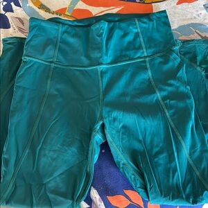 Athleta lightning 7/8 tights (m)